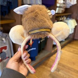 2026 Disney Parks Epcot World Showcase United Kingdom Winnie The Pooh Headband